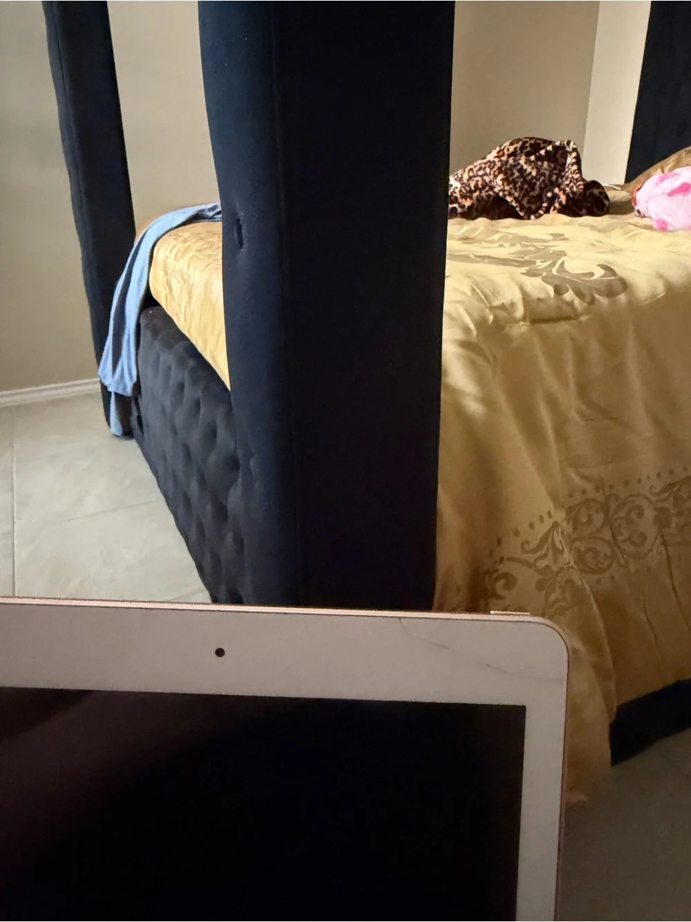 Apple iPad - Rose Gold Tablet